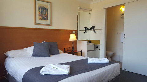 Mt Lyell Motor Inn - Events Australia 20