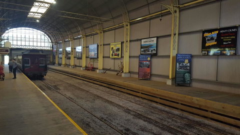 Mt Lyell Motor Inn - Events Australia 35