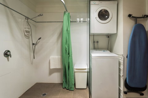 Arthur Riverfront And Sea Lodge Downstream - Events Australia 16