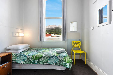 Empire Hotel Queenstown - Events Australia 8