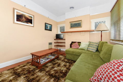 Cimitiere By The Park - Events Australia 1