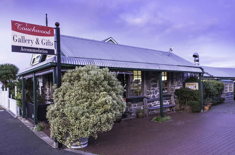 Touchwood Cottages - Accommodation Europe 6