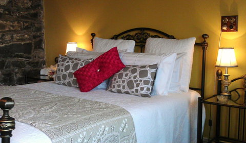 Touchwood Cottages - Accommodation Europe 28