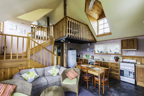 Touchwood Cottages - Accommodation Europe 29