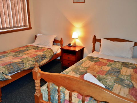 Coles Bay Waterfronter 2 - Events Australia 7