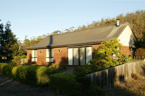 Prosser Retreat Orford - Events Australia 6