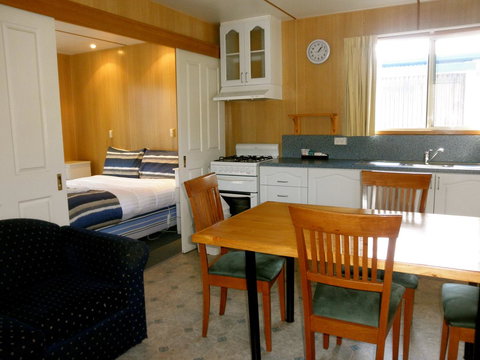 Strahan Beach Tourist Park - Accommodation Europe 4