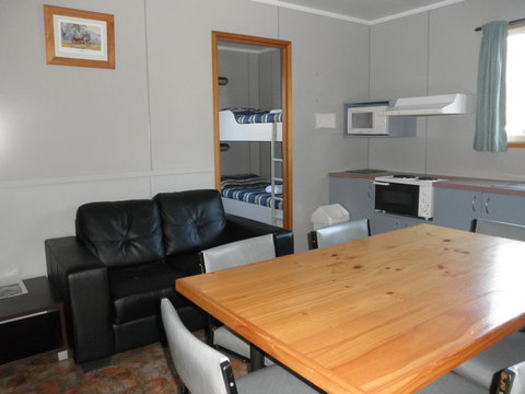 Strahan Beach Tourist Park - Accommodation Europe 10