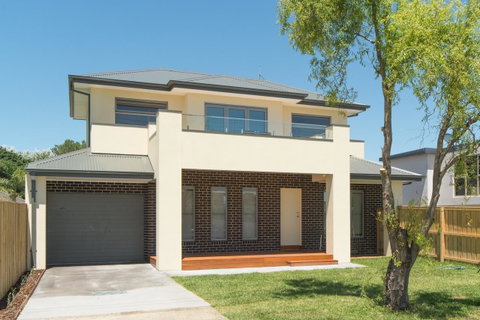 Rosewater Townhouses Dromana - Events Australia 26