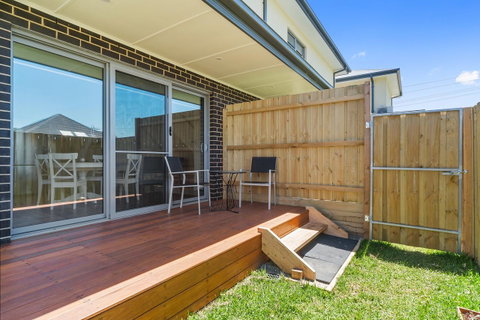 Rosewater Townhouses Dromana - Events Australia 6