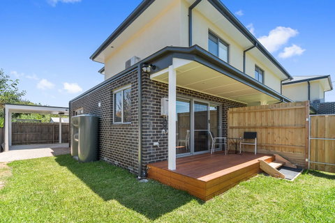 Rosewater Townhouses Dromana - Events Australia 12
