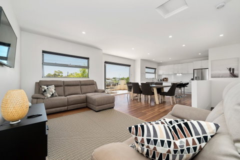 Rosewater Townhouses Dromana - Events Australia 0