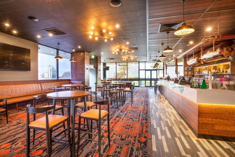 Nightcap At Sandringham Hotel - Tourism Bookings 10