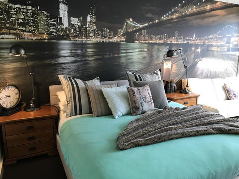 Lorne World - Events Australia 40