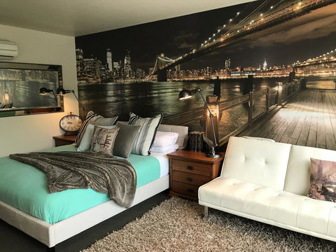 Lorne World - Events Australia 38