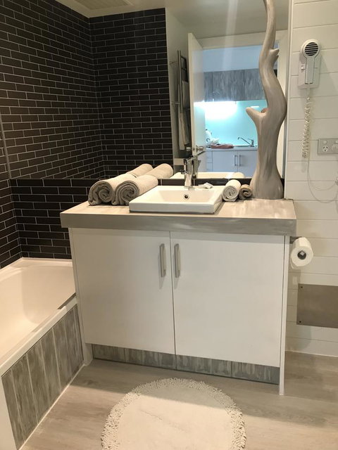 Lorne World - Events Australia 9