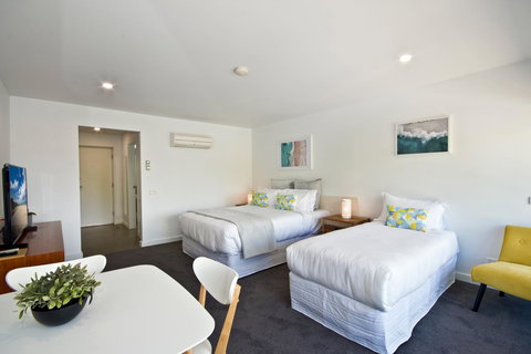 Lorne Bay View Motel - Events Australia 31