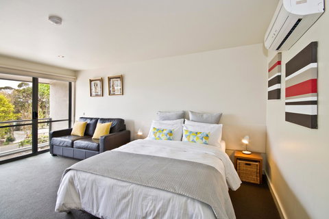 Lorne Bay View Motel - Events Australia 25