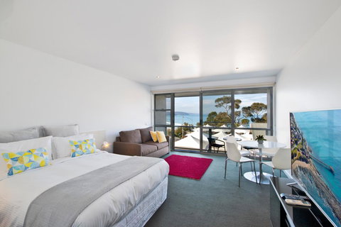 Lorne Bay View Motel - Events Australia 4