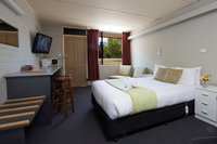 Book Bridgewater On Loddon Accommodation Vacations Accommodation Europe Accommodation Europe