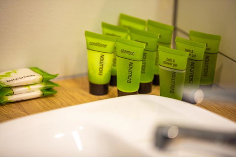 Nightcap At Keysborough Hotel - Events Australia 14