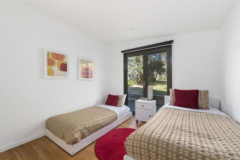 Apollo Bay Cottages - Events Australia 15