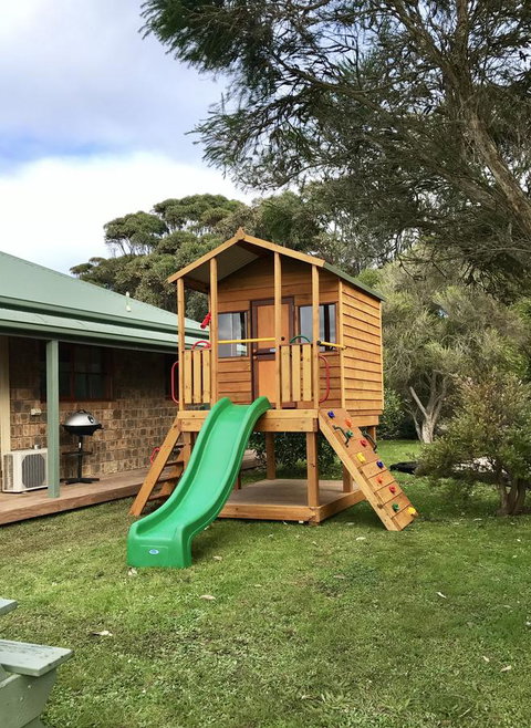 Apollo Bay Cottages - Events Australia 5