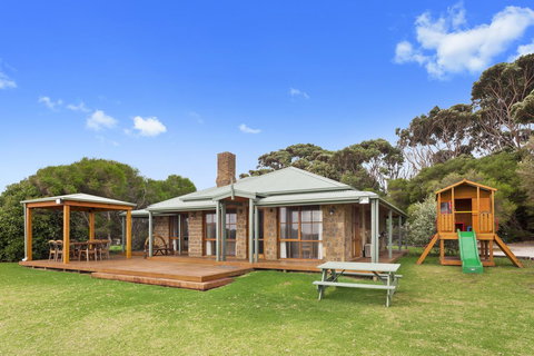 Apollo Bay Cottages - Events Australia 0