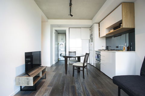 Mono Apartments On La Trobe Street - Events Australia 11