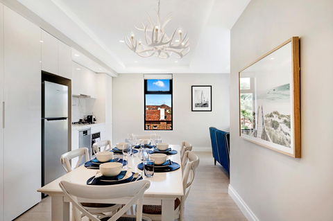 The Hamptons Apartments - St Kilda - Events Australia 16