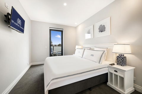 The Hamptons Apartments - St Kilda - Events Australia 33