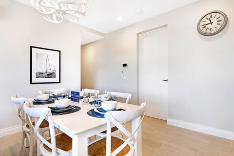 The Hamptons Apartments - St Kilda - Events Australia 19