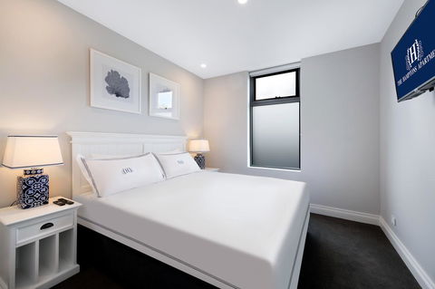 The Hamptons Apartments - St Kilda - Events Australia 10