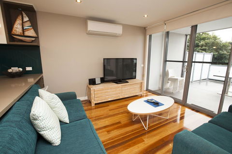 7 Falls Apartments - Events Australia 5