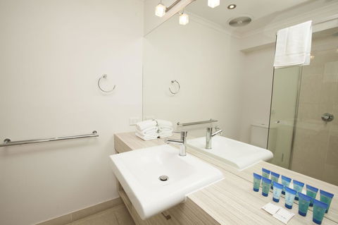 7 Falls Apartments - Events Australia 19
