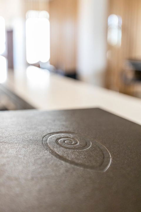 Deep Blue Hotel & Hot Springs - Events Australia 3