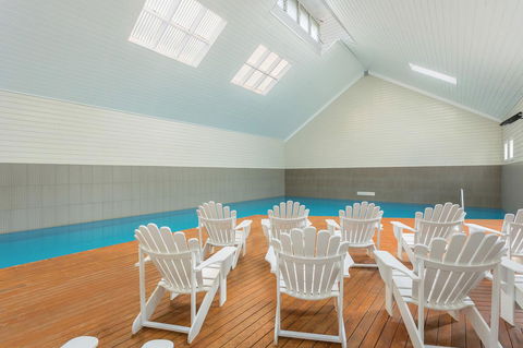 Deep Blue Hotel & Hot Springs - Events Australia 13