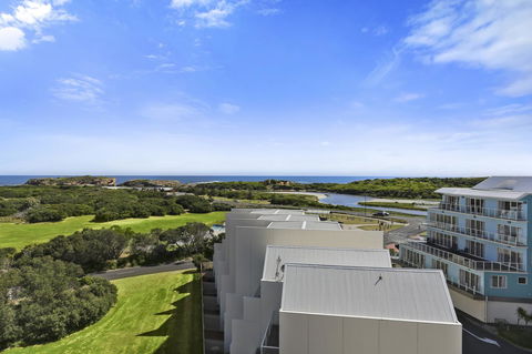 Deep Blue Hotel & Hot Springs - Events Australia 34