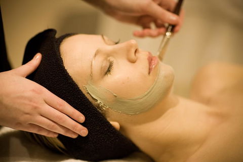 Deep Blue Hotel & Hot Springs - Events Australia 39