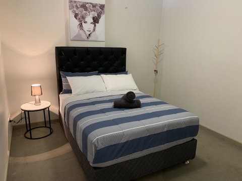 City Lifestyle Accommodation - Tourism Bookings 6