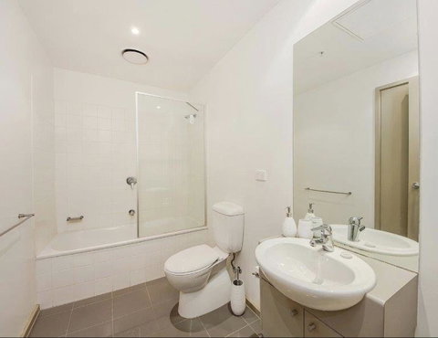 City Lifestyle Accommodation - Tourism Bookings 41