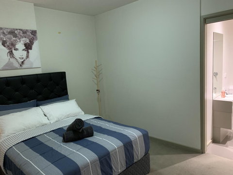 City Lifestyle Accommodation - Tourism Bookings 9