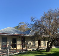 Dunkeld Studio Accommodation - Tourism Bookings