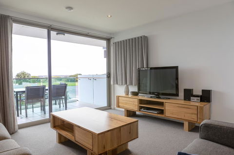 The Dolphin Apartments - Events Australia 18