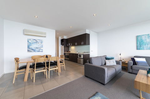 The Dolphin Apartments - Events Australia 21