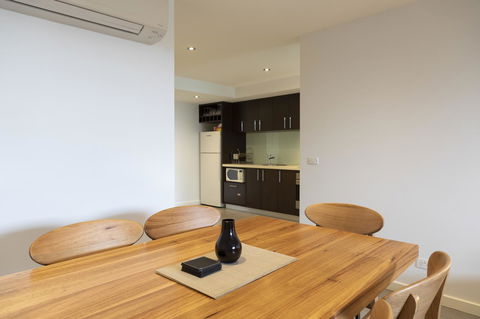 The Dolphin Apartments - Events Australia 8