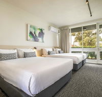 Nightcap at Seaford Hotel - Events Australia