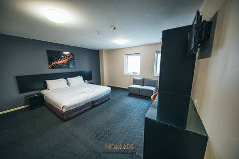 Nomads Melbourne Backpackers - Tourism Bookings 23