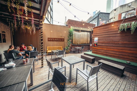 Nomads Melbourne Backpackers - Tourism Bookings 10