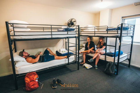 Nomads Melbourne Backpackers - Tourism Bookings 27
